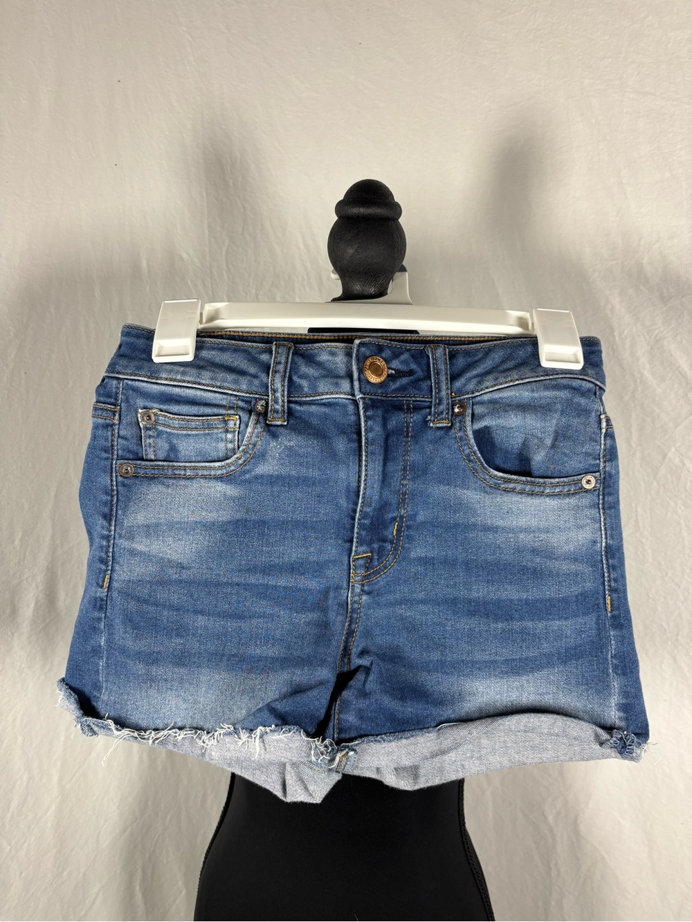 American Eagle Hi-Rise Shortie